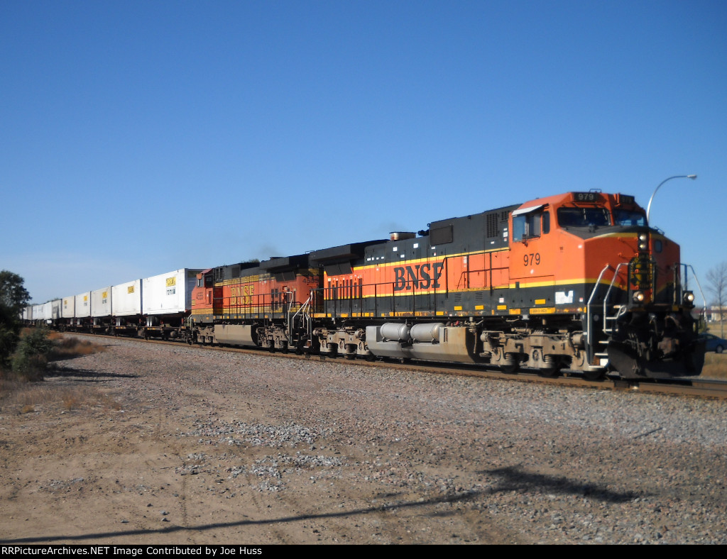 BNSF 979 East